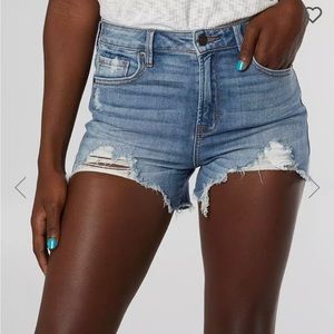 🎉FREE WITH PURCHASE🎉 HIDDEN-The Finn High Rise Stretch Short